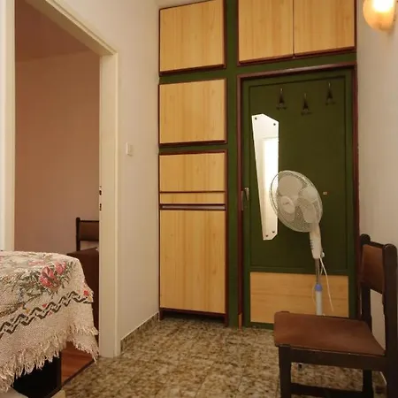 Apartament By The Sea Mali Lošinj